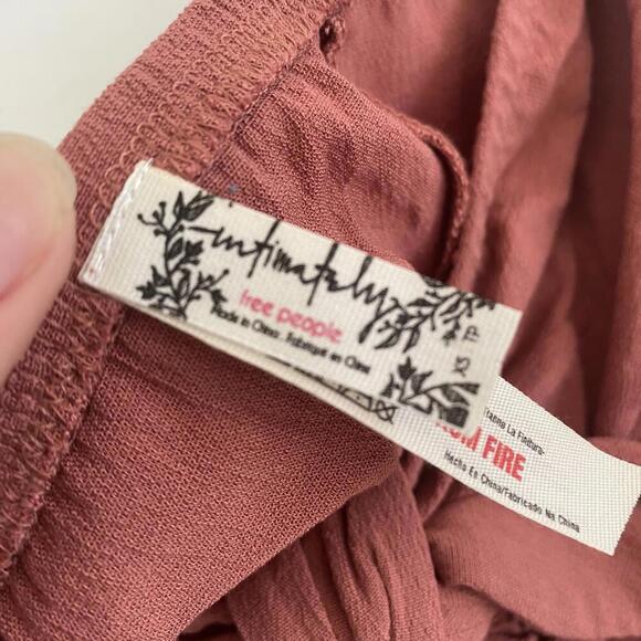 INTIMATELY FREE PEOPLE mauve strapless bow top - Picture 5 of 5